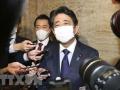 Cựu Thủ tướng Nhật Bản Abe Shinzo phát biểu với báo giới tại thủ đô Tokyo ngày 24/11/2020. (Ảnh: Kyodo/TTXVN)