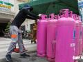 Giá gas tăng thêm 20.000 đồng mỗi bình 12kg