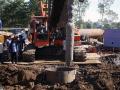 Vụ bé trai rơi xuống trụ bê tông sâu 35m ở Đồng Tháp: Thống nhất phương án nhổ cọc
