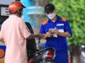Giá xăng tăng rất mạnh, có loại tăng 1.300 đồng/lít
