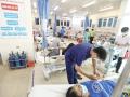 Hà Nội: Nắng nóng, người già, trẻ em mắc tay chân miệng nhập viện tăng