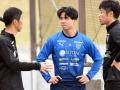 Vì sao Công Phượng bị thay ra sau 16 phút đấu cho Yokohama?