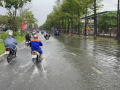 Mưa lớn kéo dài, nhiều tuyến đường tại TP Rạch Giá ngập nặng