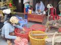 Ngày vía thần tài là ngày nào, vì sao nhiều người 'săn' cua, tôm, mèo may mắn?