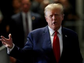 Ông Trump bị tòa ở New York phạt gần 355 triệu USD