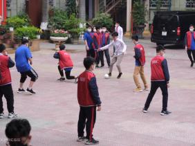 Gần một triệu học sinh Hà Nội tựu trường đầu tháng 4