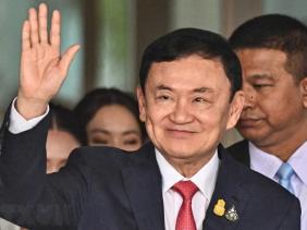 Cựu Thủ tướng Thái Lan Thaksin Shinawatra được trả tự do