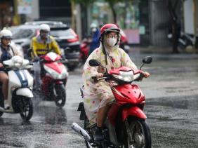 Bắc Bộ giảm mưa, Nam Bộ ngày nắng oi bức