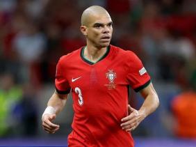 Trung vệ 41 tuổi lọt đội hình xuất sắc nhất tứ kết EURO 2024