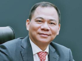 Ông Phạm Nhật Vượng nhận lương thế nào khi Vingroup lãi ngàn tỉ?