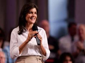 Trận đấu 'tay đôi' giữa ông Trump và bà Haley