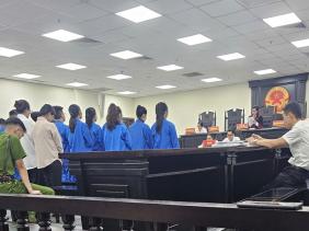 Đàn em 'siêu lừa' Mr Pips Phó Đức Nam lĩnh 18 năm tù