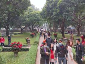 Hà Nội đón 332.000 lượt khách du lịch dịp Tết Nguyên đán Quý Mão