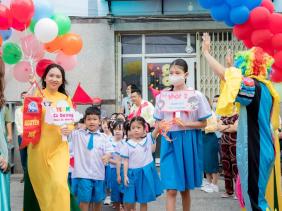 Học sinh TP.HCM tựu trường ngày 25-8, riêng lớp 1, 9, 12 tựu trường ngày 20-8