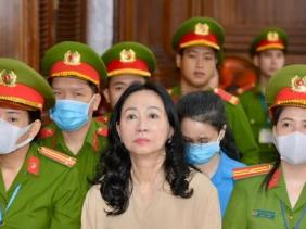 Vụ án Trương Mỹ Lan và đồng phạm: Đã có 27/86 bị cáo được luật sư bào chữa