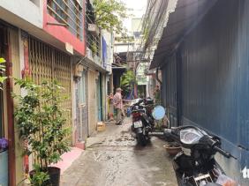 Nổ khí gas trong nhà, một người bị bỏng nặng ở quận 7, TP.HCM