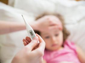 Dấu hiệu cảnh báo sốt xuất huyết đang ở mức nguy hiểm ở trẻ em