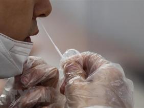 Diễn biến dịch bệnh COVID-19 trái chiều tại Hàn Quốc và Trung Quốc