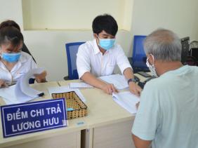 Tăng lương tối thiểu, lương hưu thay đổi ra sao?