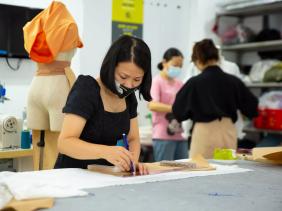 Lương 17 triệu/tháng vẫn chưa phải nộp thuế cá nhân