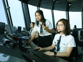 Ngành hàng không tối ưu điều hành bay, chia sẻ áp lực chi phí