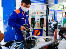 Giá xăng dầu đồng loạt giảm, xăng E5 về mức dưới 22.000 đồng/lít