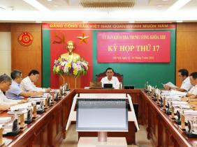 Bộ Chính trị kỷ luật cảnh cáo ông Huỳnh Tấn Việt và khai trừ Đảng ông Nguyễn Chí Hiến