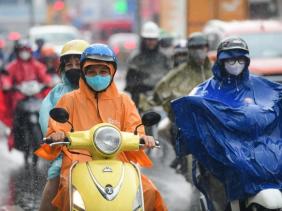 Bắc Bộ bớt mưa, nắng lên, TP.HCM mưa từ đêm đến sáng