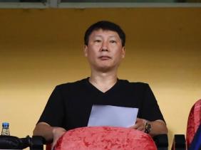HLV Kim Sang Sik dự lễ bốc thăm ASEAN Cup 2024