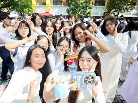 Học sinh TP.HCM dự kiến nghỉ Tết Nguyên đán Bính Ngọ 11 ngày