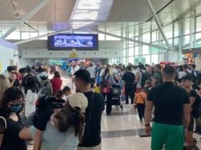 Vụ 300 khách Đài Loan bị bỏ rơi ở Phú Quốc: Yêu cầu Kiên Giang làm rõ