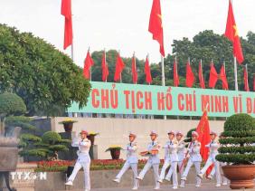 Lễ Thượng cờ trên Quảng trường Ba Đình: Linh thiêng và tự hào