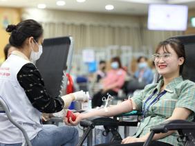 Chương trình Chủ Nhật Đỏ 2023 dự kiến tiếp nhận hàng nghìn đơn vị máu