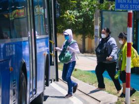 Nhiều nạn nhân 'tố' bị sàm sỡ trên xe buýt ở TP.HCM