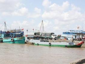 Thông tin cụ thể về tình hình hoàn thiện thủ tục các dự án nêu trên, đại diện Vụ Kế hoạch Đầu tư cho biết, dự án đường Hồ Chí Minh đoạn Rạch Sỏi - Bến Nhất, Gò Quao - Vĩnh Thuận và đoạn Chợ Chu - Ngã ba Trung Sơn đang được hoàn thiện hồ sơ để trình cấp có thẩm quyền quyết định chủ trương đầu tư trong năm 2022.  Đối với dự án ODA mở rộng một số cầu, hầm trên Quốc lộ 1A và tuyến nối Hà Giang với cao tốc Nội Bài - Lào Cai, Bộ GTVT đã gửi Bộ Kế hoạch Đầu tư, Bộ Tài chính đề xuất ODA cho 2 dự án.