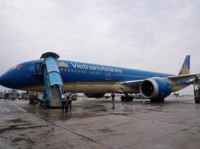 Vụ máy bay móp vỏ vẫn bay đi Phú Quốc: Rút giấy phép nhân viên kỹ thuật
