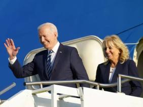 Bất ngờ với “thu - chi” của vợ chồng Tổng thống và Phó tổng thống Mỹ