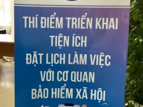 Gần 200 khách hàng trải nghiệm tiện ích hành chính công mới tại BHXH TP.HCM