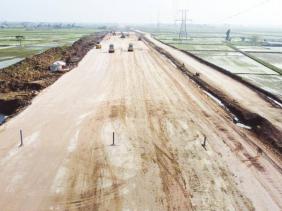 Tháng 5/2022, bàn giao toàn bộ cọc GPMB cao tốc Bắc - Nam qua Hà Tĩnh