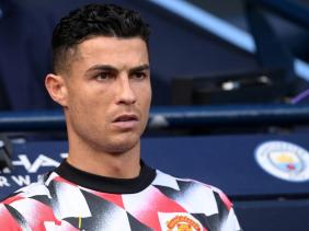 HLV Ten Hag loại Ronaldo khỏi nhóm lãnh đạo MU