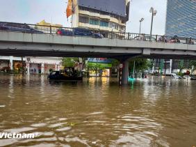Hà Nội còn hàng chục điểm ngập do mực nước các sông, hồ vẫn ở ngưỡng cao