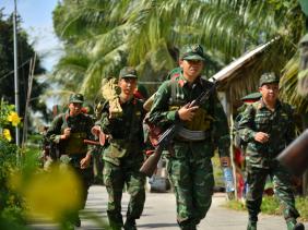 Kiên Giang: Bộ đội lên đường về giúp dân đón Tết