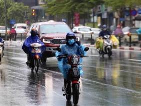 Hầu hết các khu vực trên cả nước có mưa rào và dông, đề phòng lốc, sét