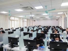 Cổng thi đánh giá năng lực vừa mở đã nghẽn mạng, sau 3 tiếng đã gần hết suất thi