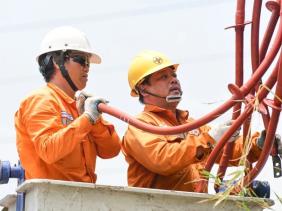 Khung giá bán lẻ điện bình quân tối đa ở mức 2.444,09 đồng/kWh