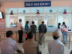 Từ 1/7, khám ngoại trú trái tuyến có thể được BHYT thanh toán 50%: Điều kiện ra sao?