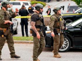 Nổ súng tại trung tâm thương mại ở Mỹ, 12 người bị thương