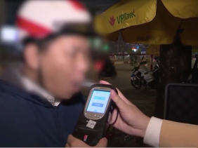 Lưu ý mức xử phạt vi phạm nồng độ cồn dịp nghỉ Tết