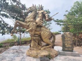 Thẩm định tượng Đức thánh Trần Hưng Đạo tại Khu du lịch Hồ Mây