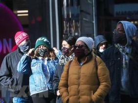 Tranh cãi trong việc dỡ bỏ quy định đeo khẩu trang ở Mỹ